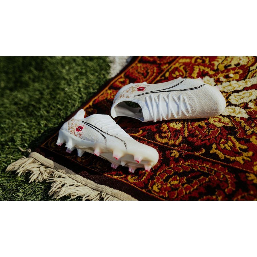 PUMA Ultra Ultimate Liberty Women's FG/AG Soccer Cleats - White/Pristine/Black