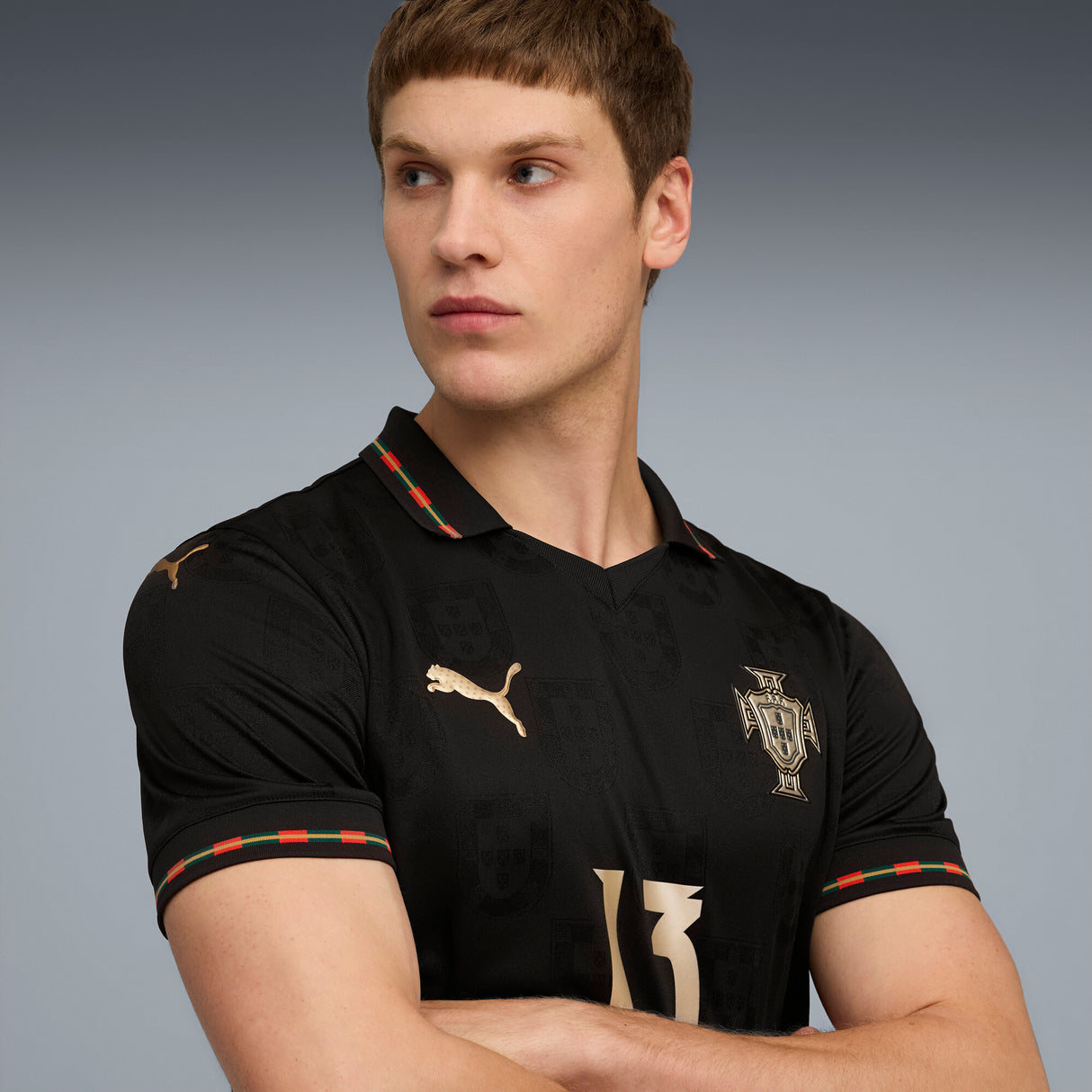 PUMA Portugal SE Authentic W/BOX Men's Soccer Jersey 26- Black/Gold