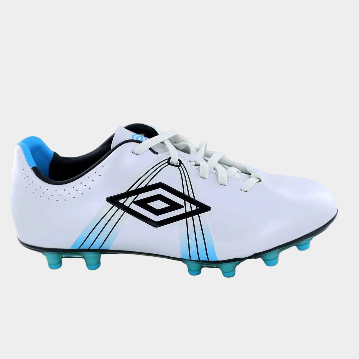 Umbro GT CUP HG-A Hard Ground Soccer Cleats - White/Black/Blue