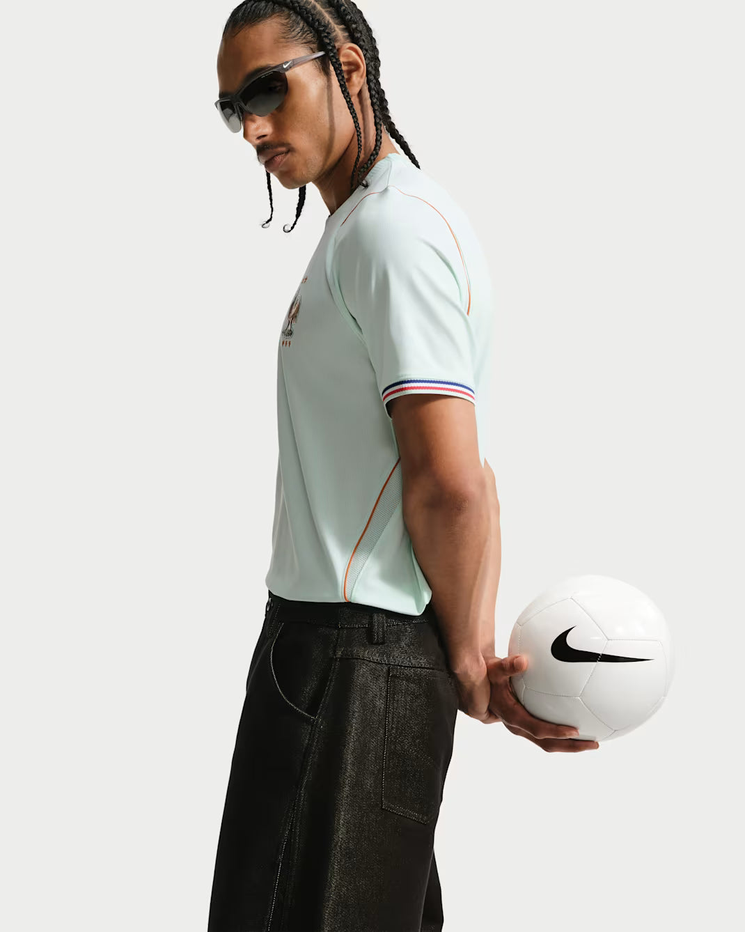 Nike France Away Men's Soccer Jersey 2026 - Igloo/Monarch/Monarch