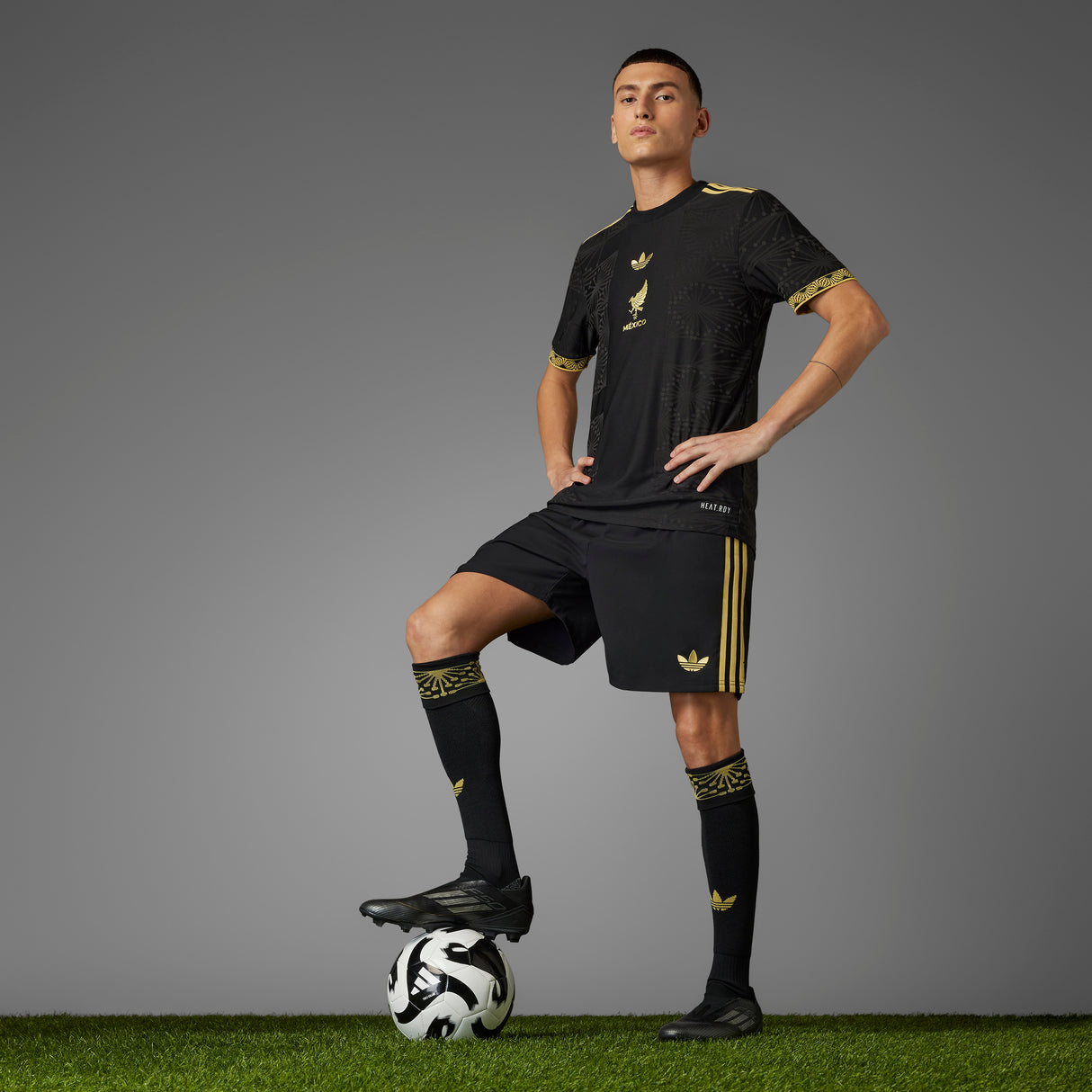 adidas Mexico 25 Gold Men's Soccer Shorts - Black