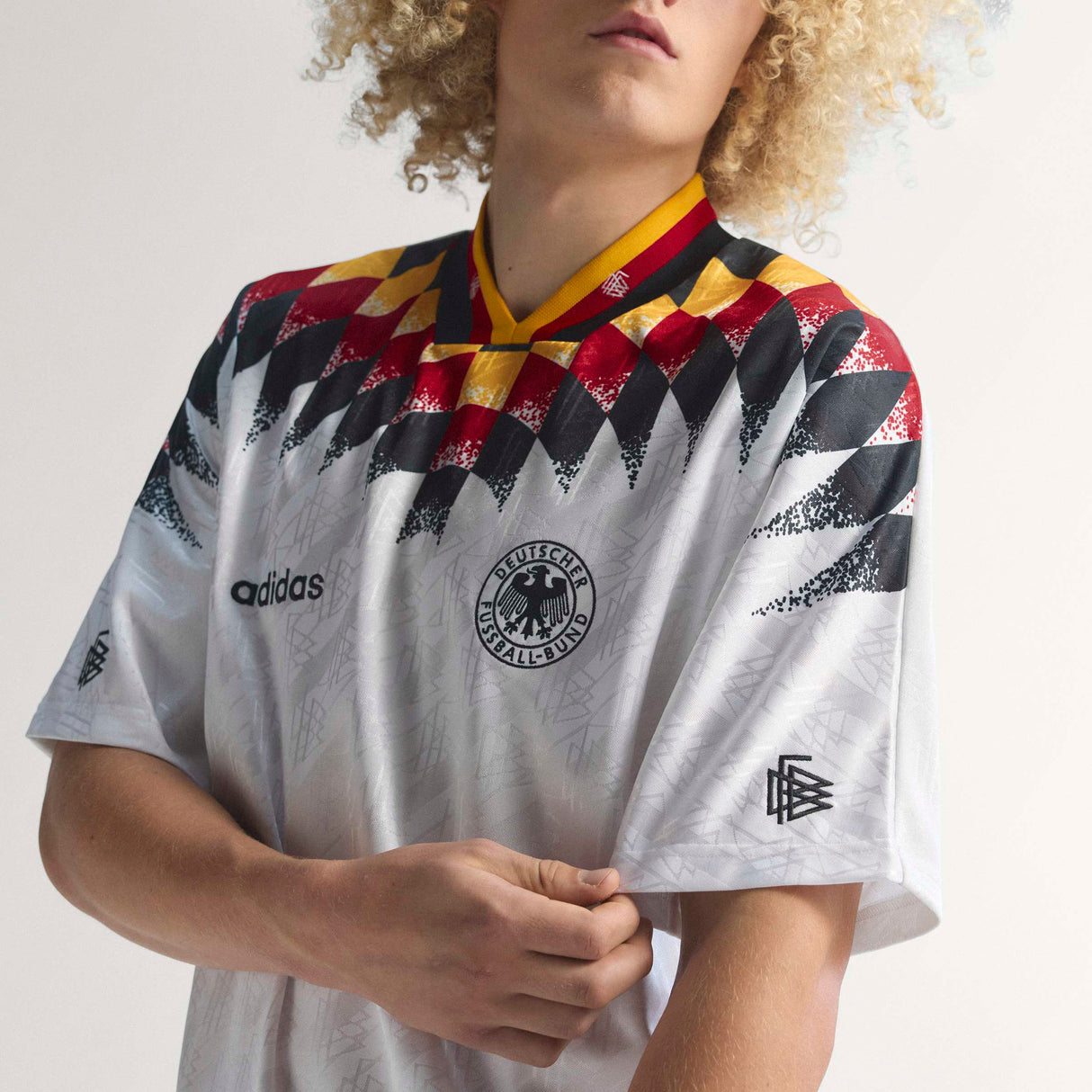 Camiseta de fútbol para hombre adidas Alemania local 1994 - Blanco/Negro/Rojo