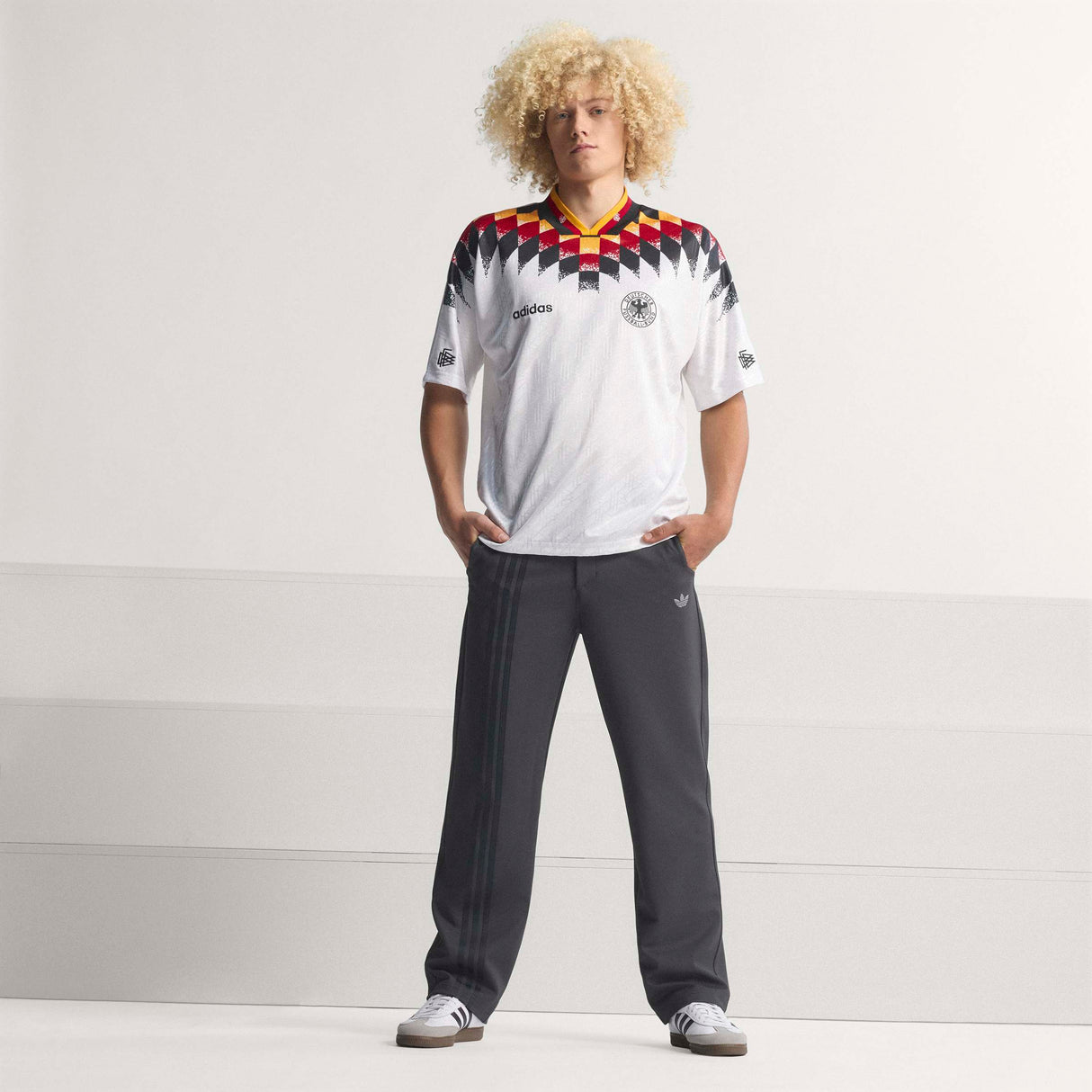 Camiseta de fútbol para hombre adidas Alemania local 1994 - Blanco/Negro/Rojo