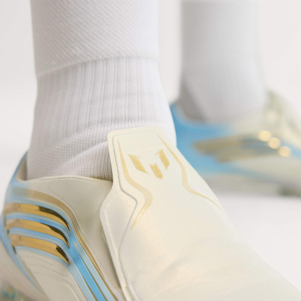 adidas F50 Messi Elite FG Firm Ground Men's Soccer Cleats - Ivory/Blue - Best Buy Soccer