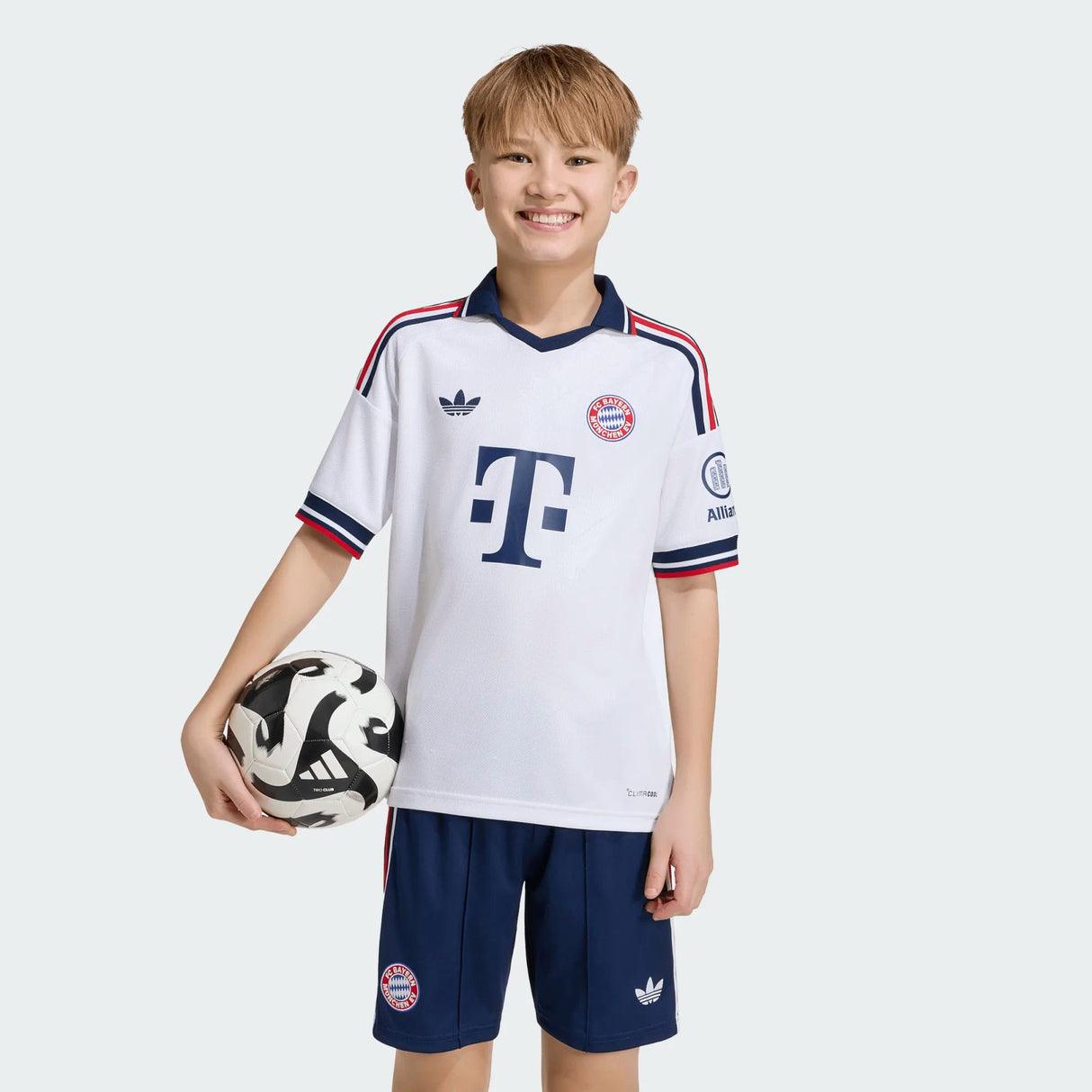 adidas FC Bayern Munich Away Youth Soccer Jersey 26/27 - White - Best Buy Soccer