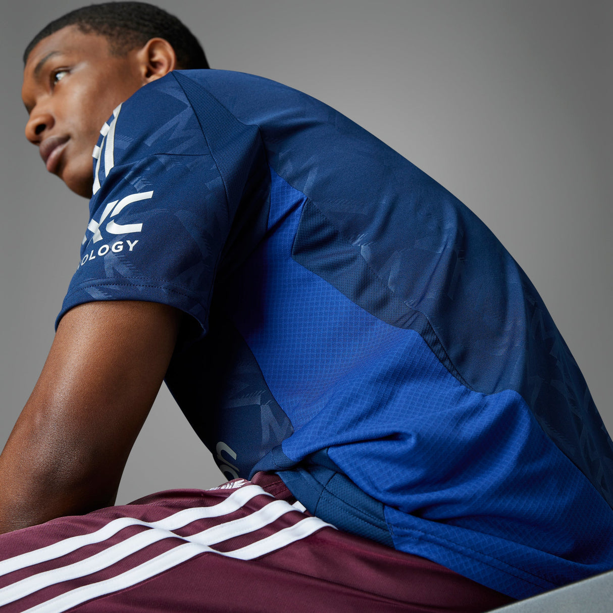 adidas Men's Manchester United Away Jersey 24 - Best Buy Soccer