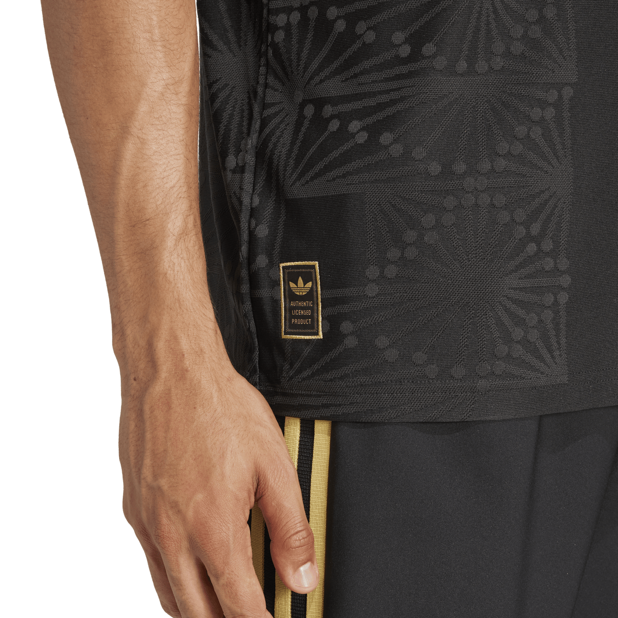 adidas Men's Mexico Gold Jersey 25 Black - Best Buy Soccer