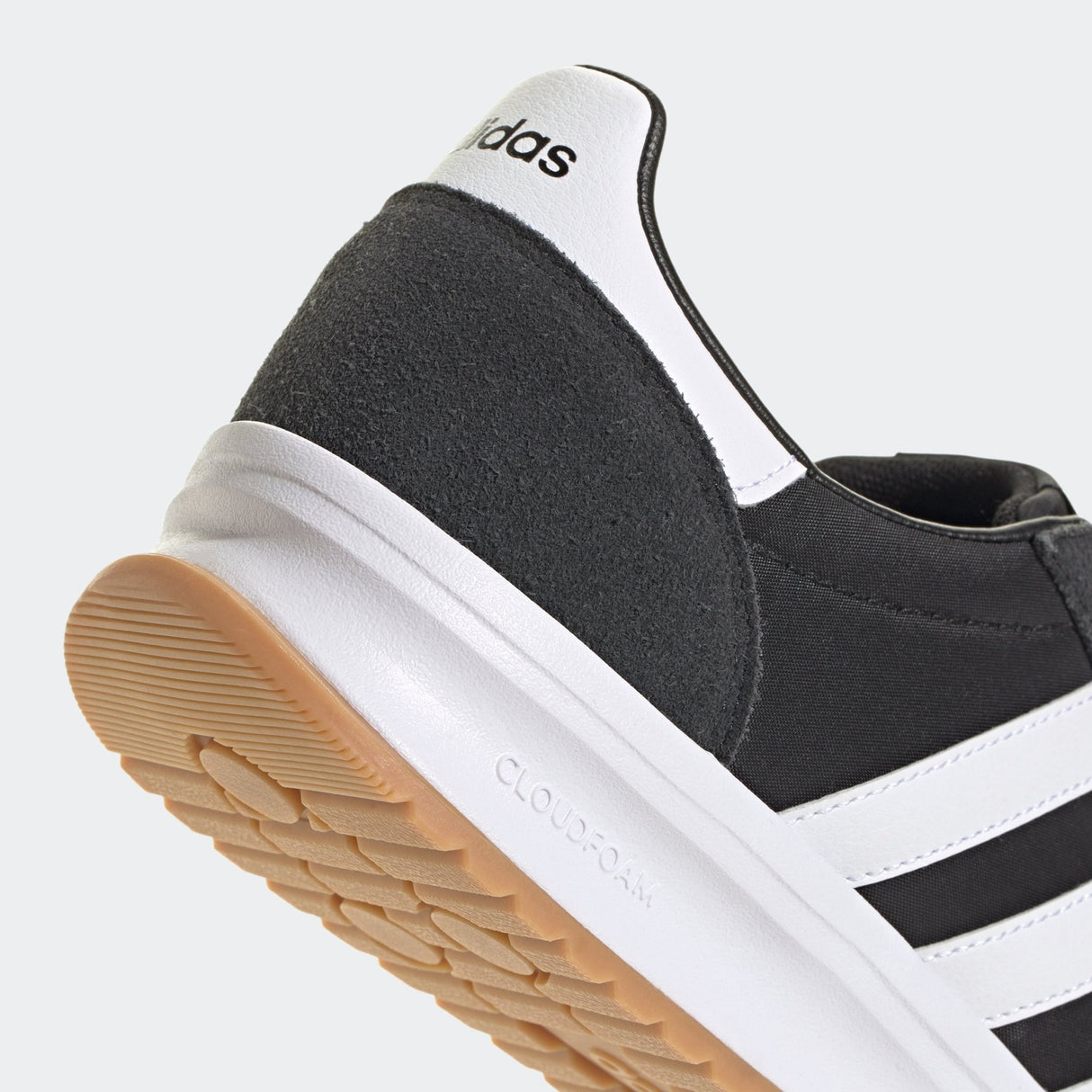adidas RUN 70s 2.0 Shoes Black/White - Best Buy Soccer