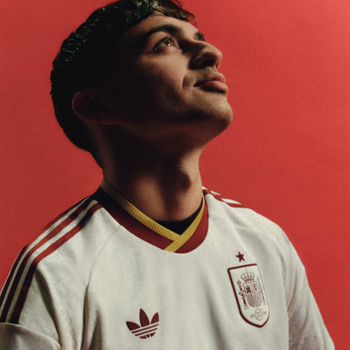 adidas Spain Away Authentic Men's Soccer Jersey 2026 - White - Best Buy Soccer