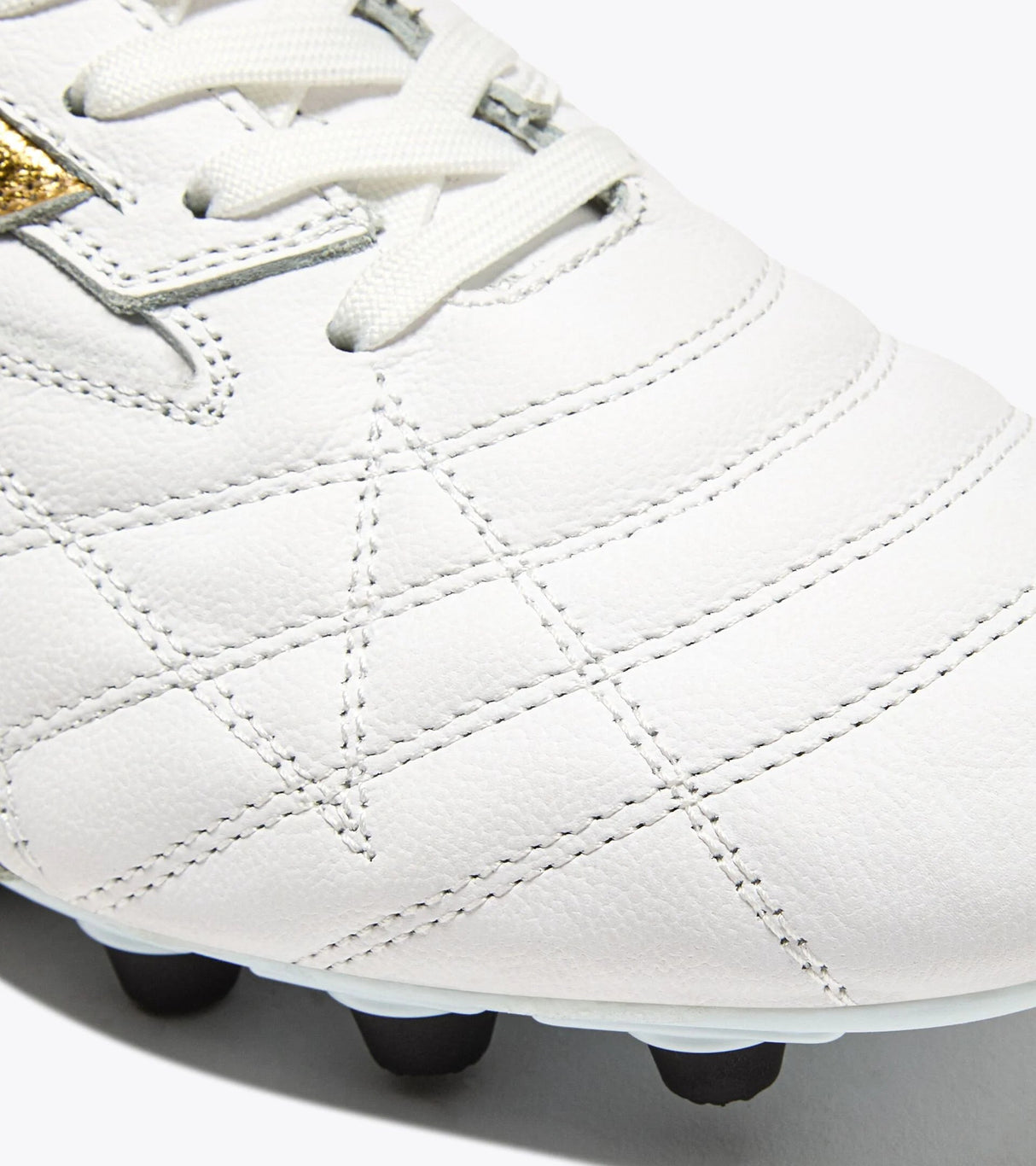 Diadora Match Winner Made in Italy OG LT+ MDPU Firm Ground Soccer Cleats - White/Gold - Best Buy Soccer