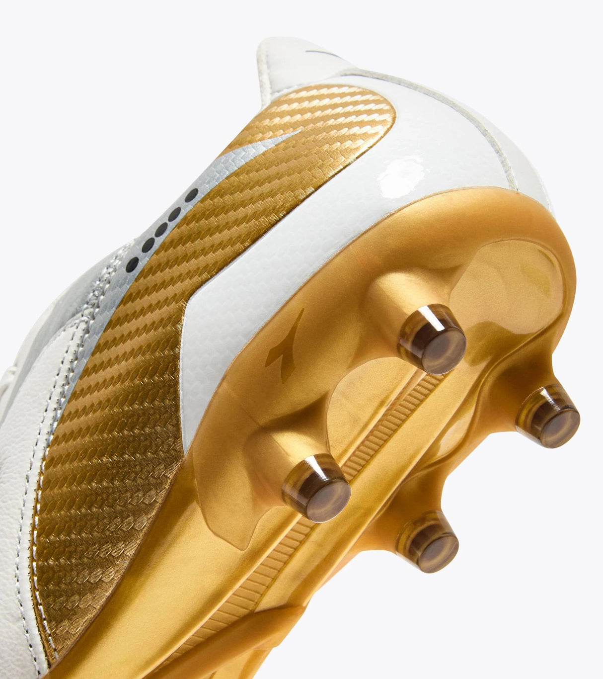 Diadora Maximus Elite LT Women's SLP12 Firm Ground Soccer Cleats - White/Gold - Best Buy Soccer