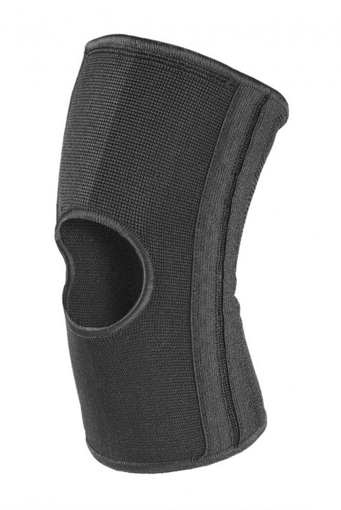 Mueller 427 Elastic Knee Stabilizer - Black - Best Buy Soccer