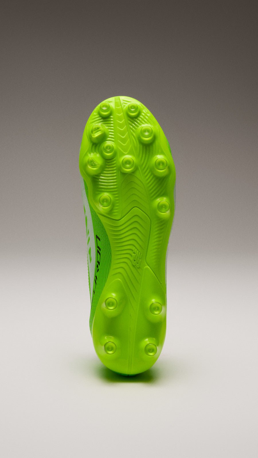 New Balance Furon Elite MG V8 Women's Soccer Cleats - Green - Best Buy Soccer