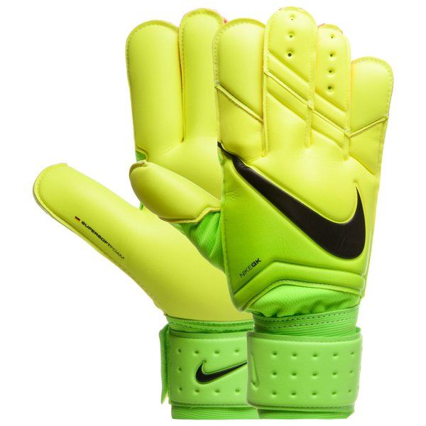 Nike Grip 3 Goalkeeper Gloves - Best Buy Soccer