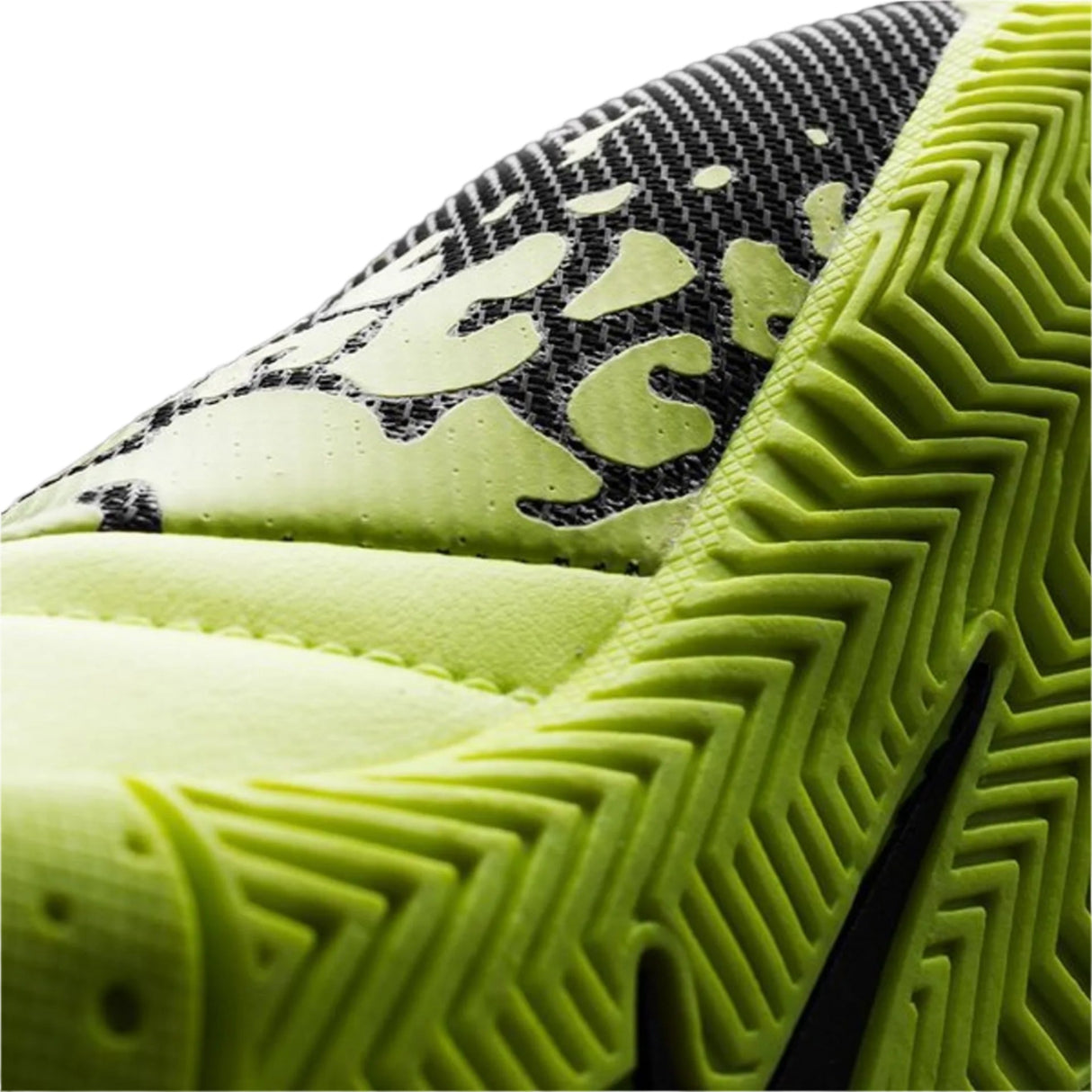 Nike JR Elastico II Indoor Soccer Shoes - Volt/Black - Best Buy Soccer