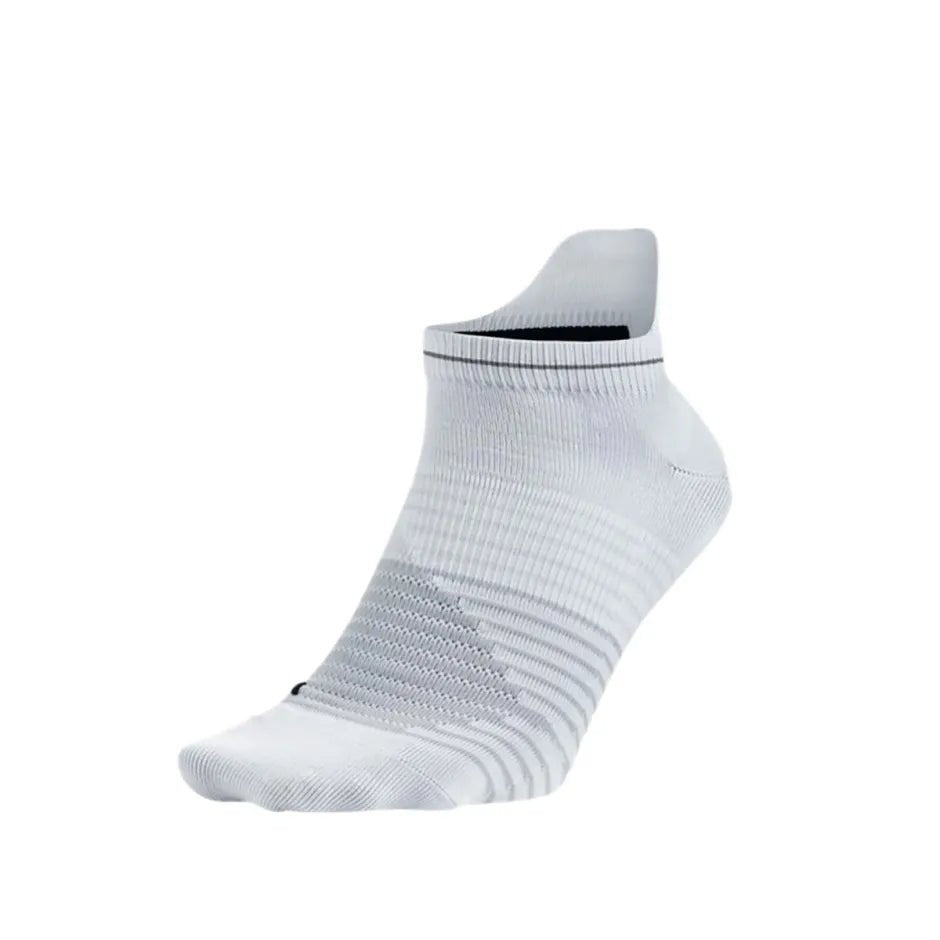 Nike PERFORMANCE LIGHTWEIGHT NO SHOW SOCKS - Best Buy Soccer
