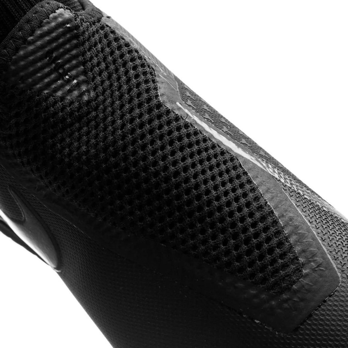 Nike Phantom Vision React Pro DF IC Indoor Soccer Shoes - Best Buy Soccer