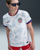 Nike USWNT 2025 Stadium Home Women's Jersey - White/Rush Blue/Challenge - Best Buy Soccer