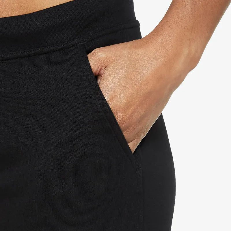 Nike Women's Dri Fit Get Fit Fleece Pant Black/White - Best Buy Soccer