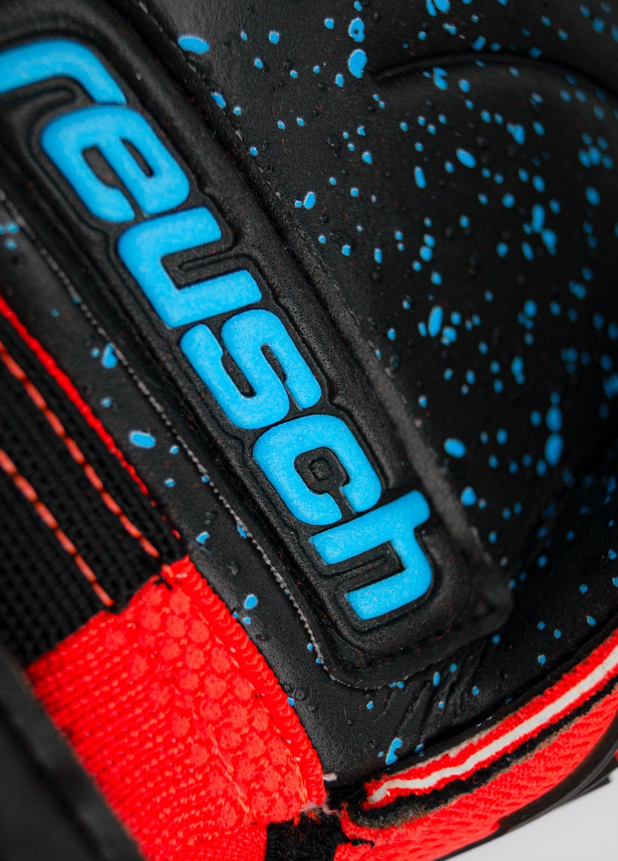 Reusch Attrakt Freegel Fusion Ortho - Tec Goliator Goalkeeper Gloves Bright Red/Blue/Black - Best Buy Soccer