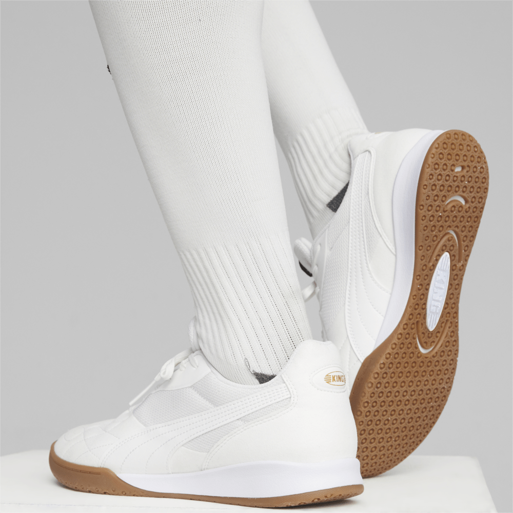 PUMA King Top IT Indoor Shoes White/Gold - Best Buy Soccer