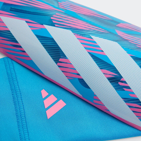 How to Choose the Right Shin Guards for Soccer - Best Buy Soccer