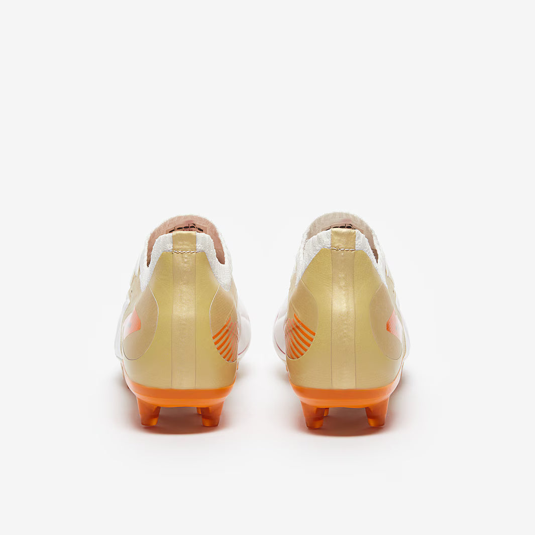 Tacos de fútbol Diadora Maximus Elite Pro SLX FG para terreno firme - Blanco/Chili Pepper/Naranja Russet