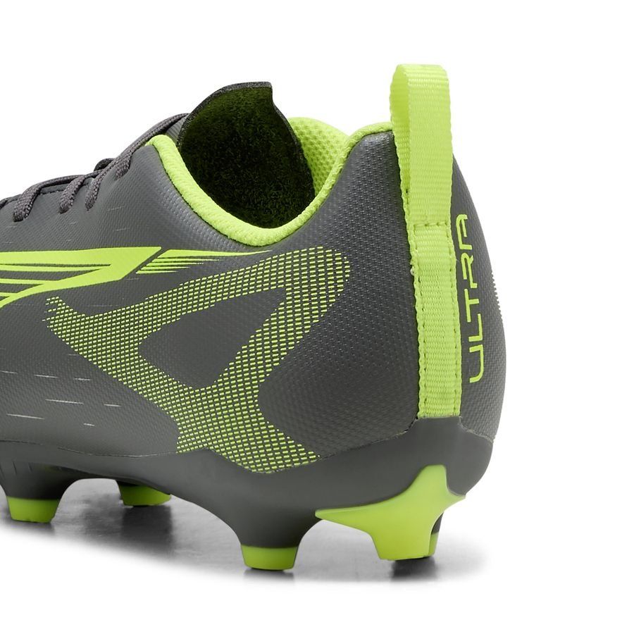 PUMA Ultra 5 Play FG/AG JR Plata