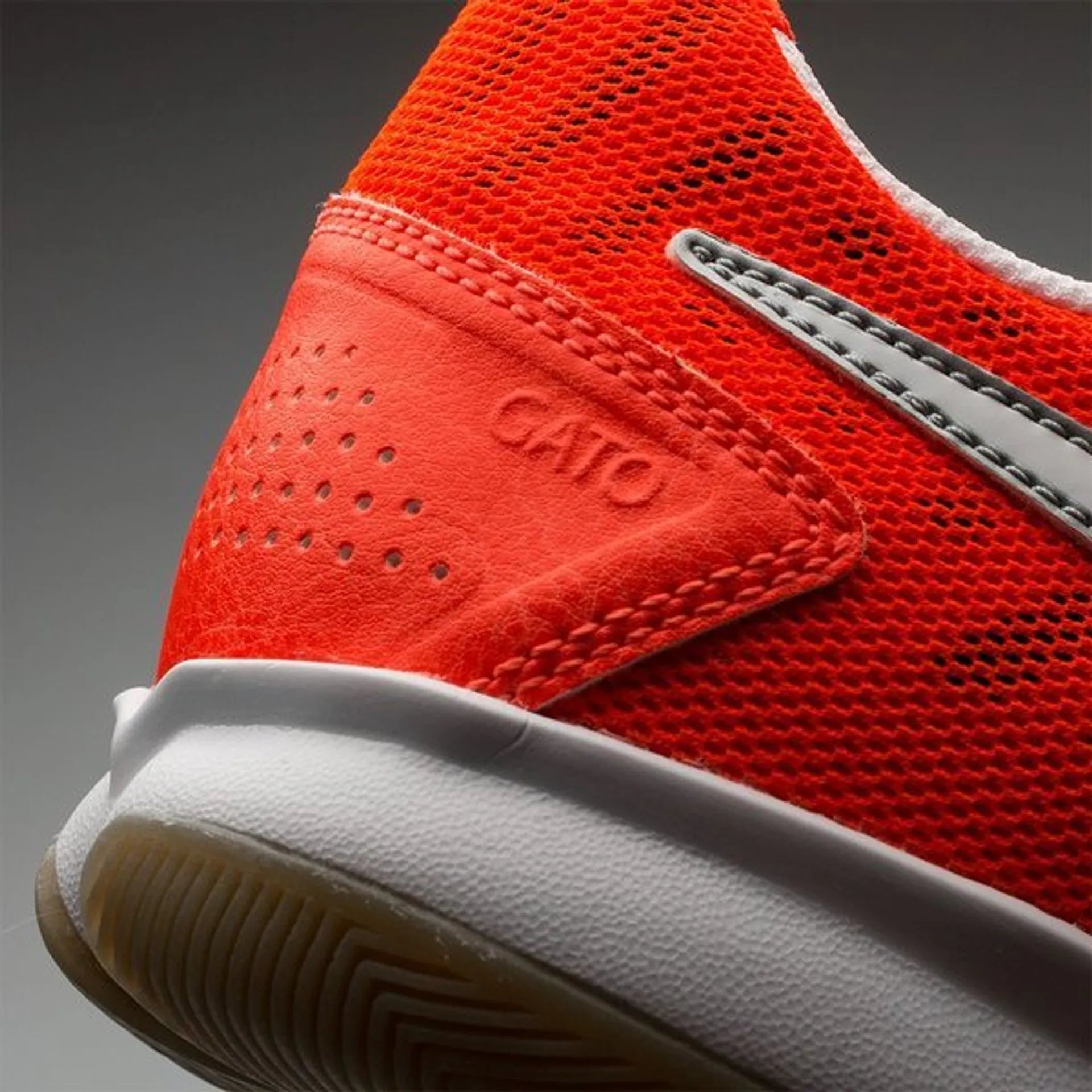 Nike Gato II Indoor Soccer Shoes - Total Crimson/White
