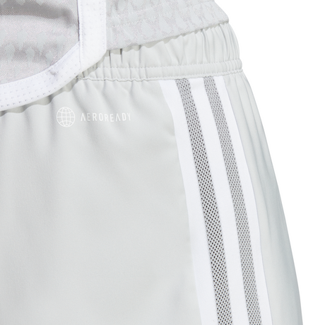 Pantalón corto de competición adidas T23