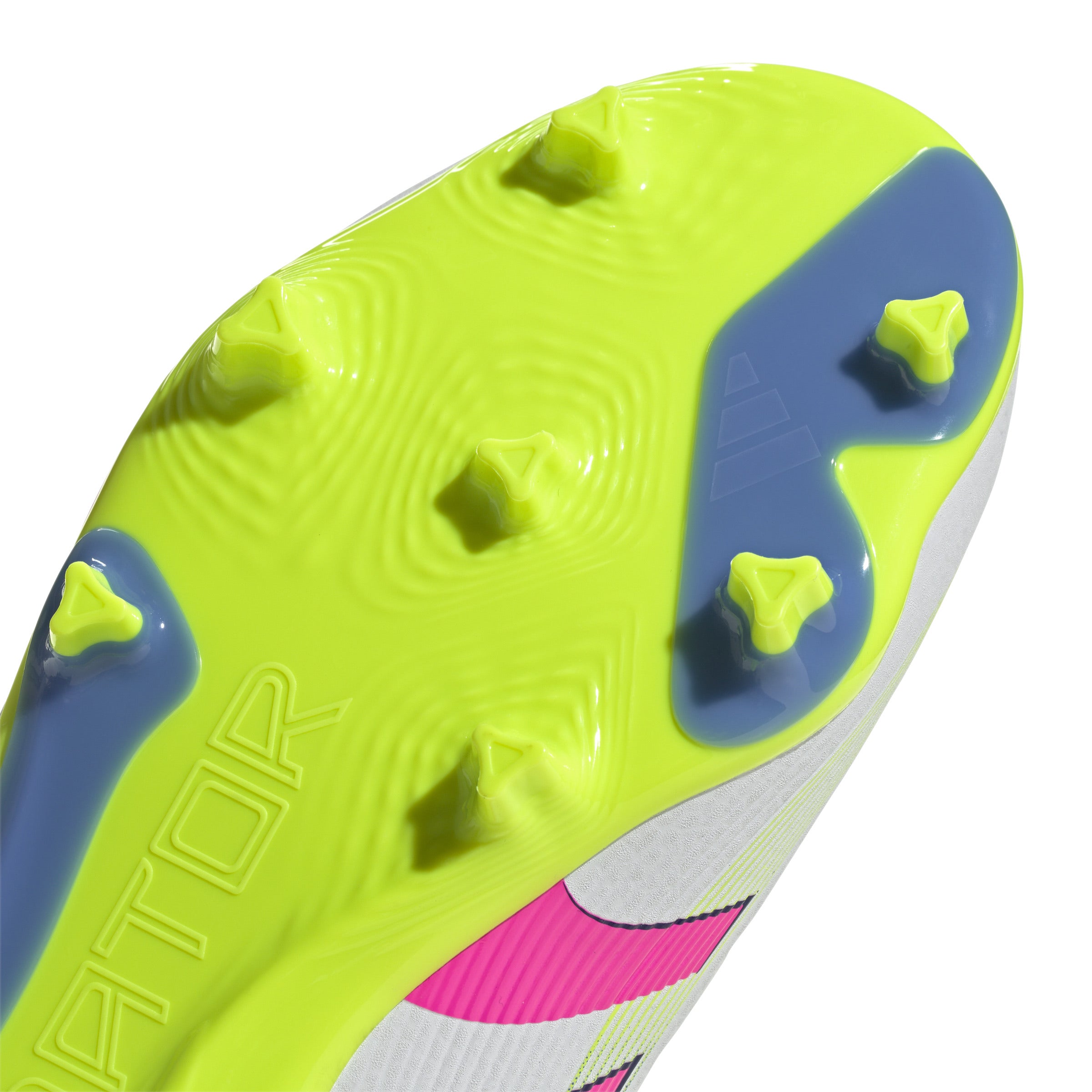 Botas de fútbol adidas Predator League sin cordones para terreno firme y múltiple para niños, color blanco y rosa