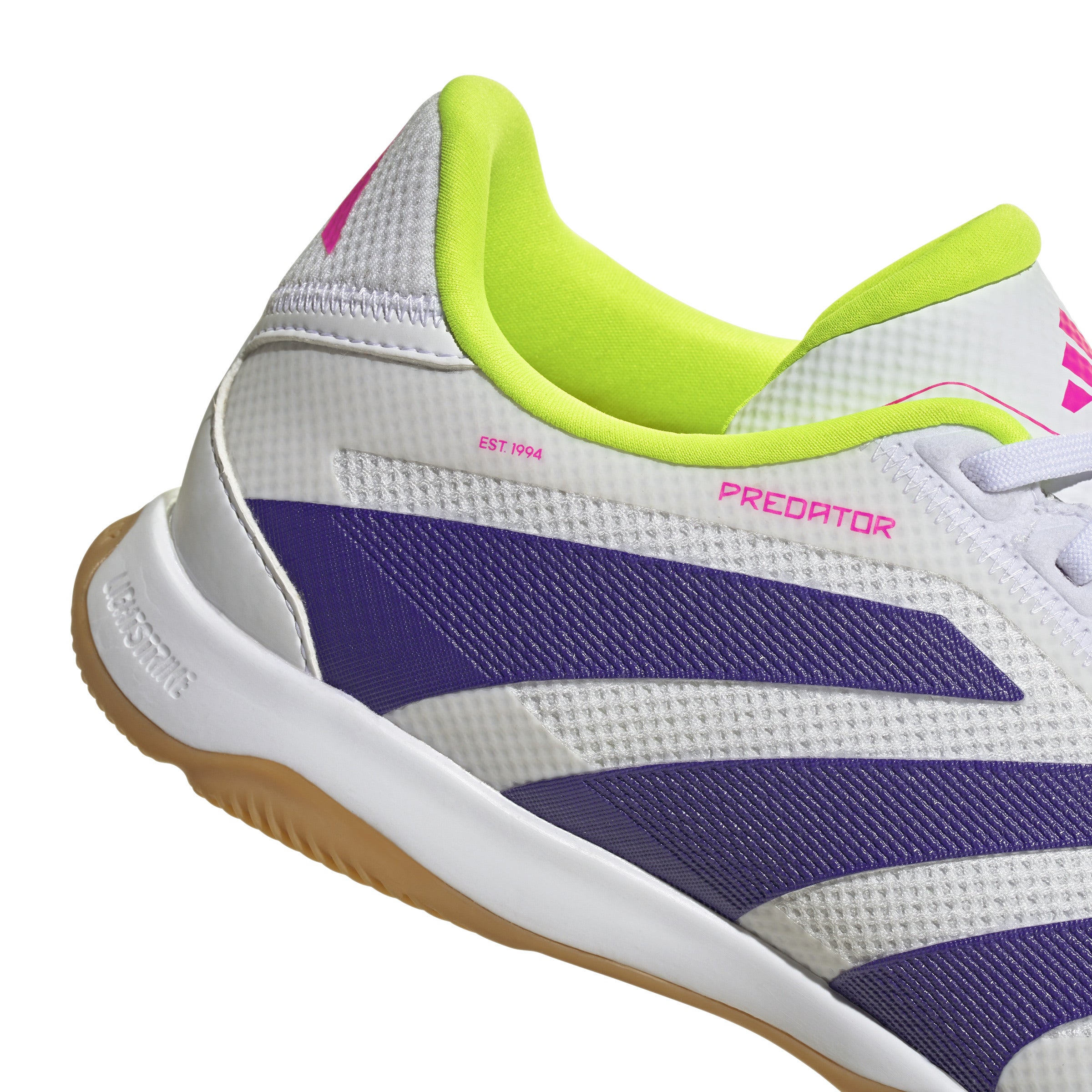 Botas de fútbol sala adidas Predator League en color blanco y morado