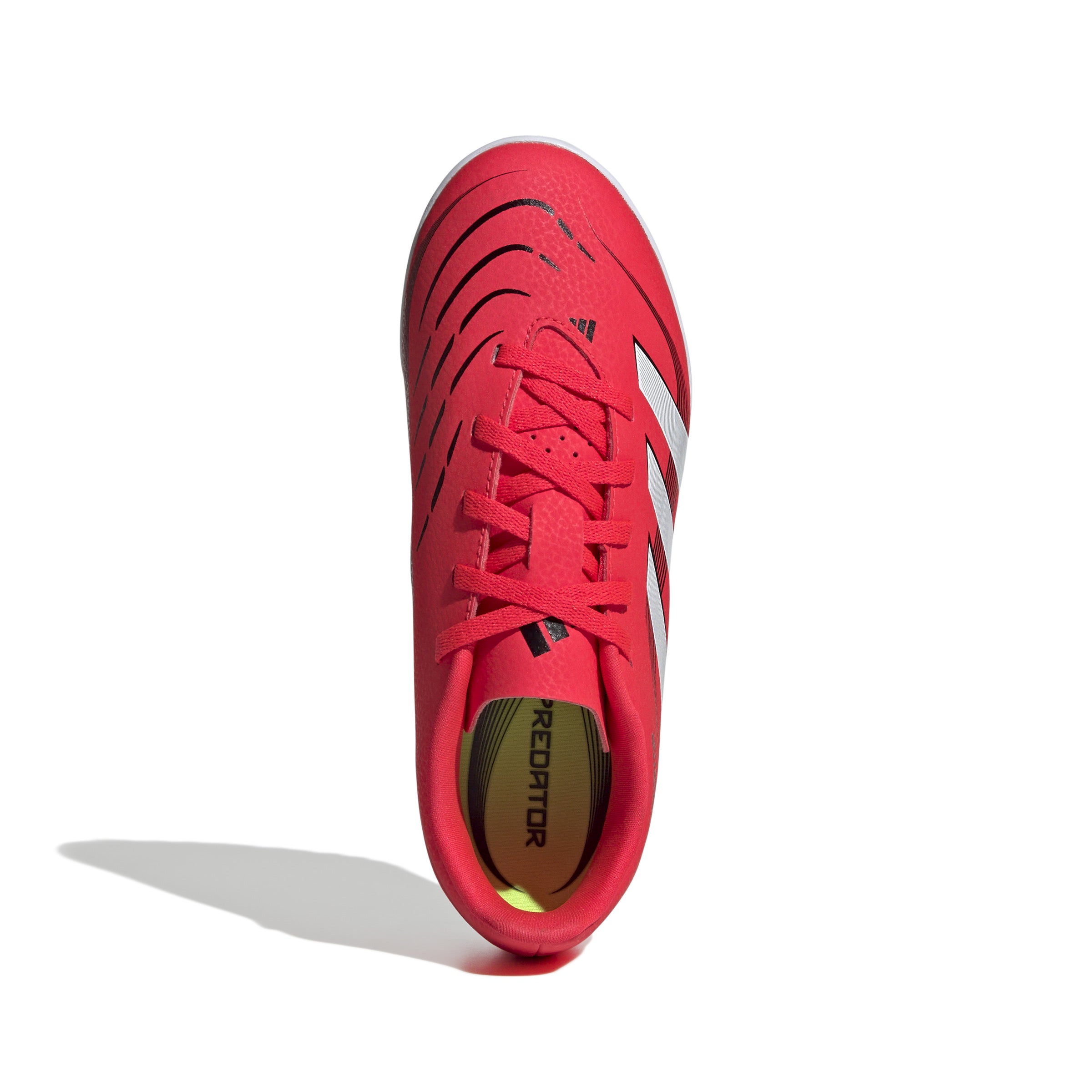 Botas de fútbol adidas Predator Club Turf para niños, color rojo y blanco