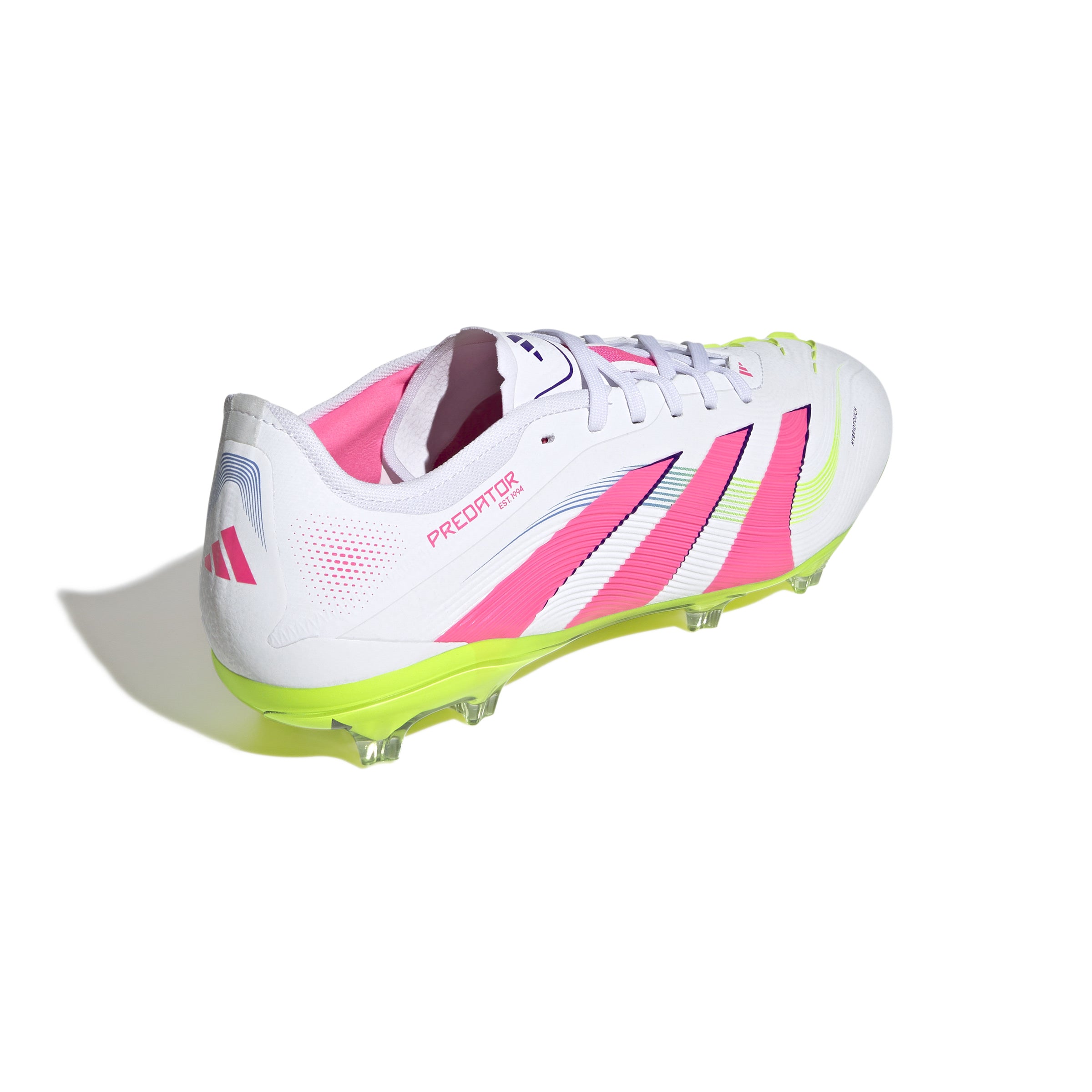 Botas de fútbol para terreno firme adidas Predator Pro, color blanco