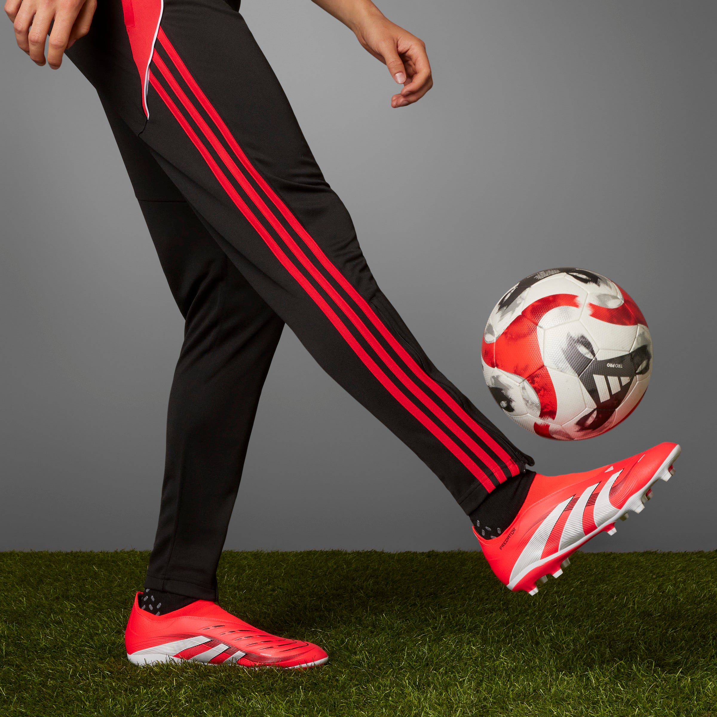adidas Predator League Laceless Firm Ground/Mixed Ground