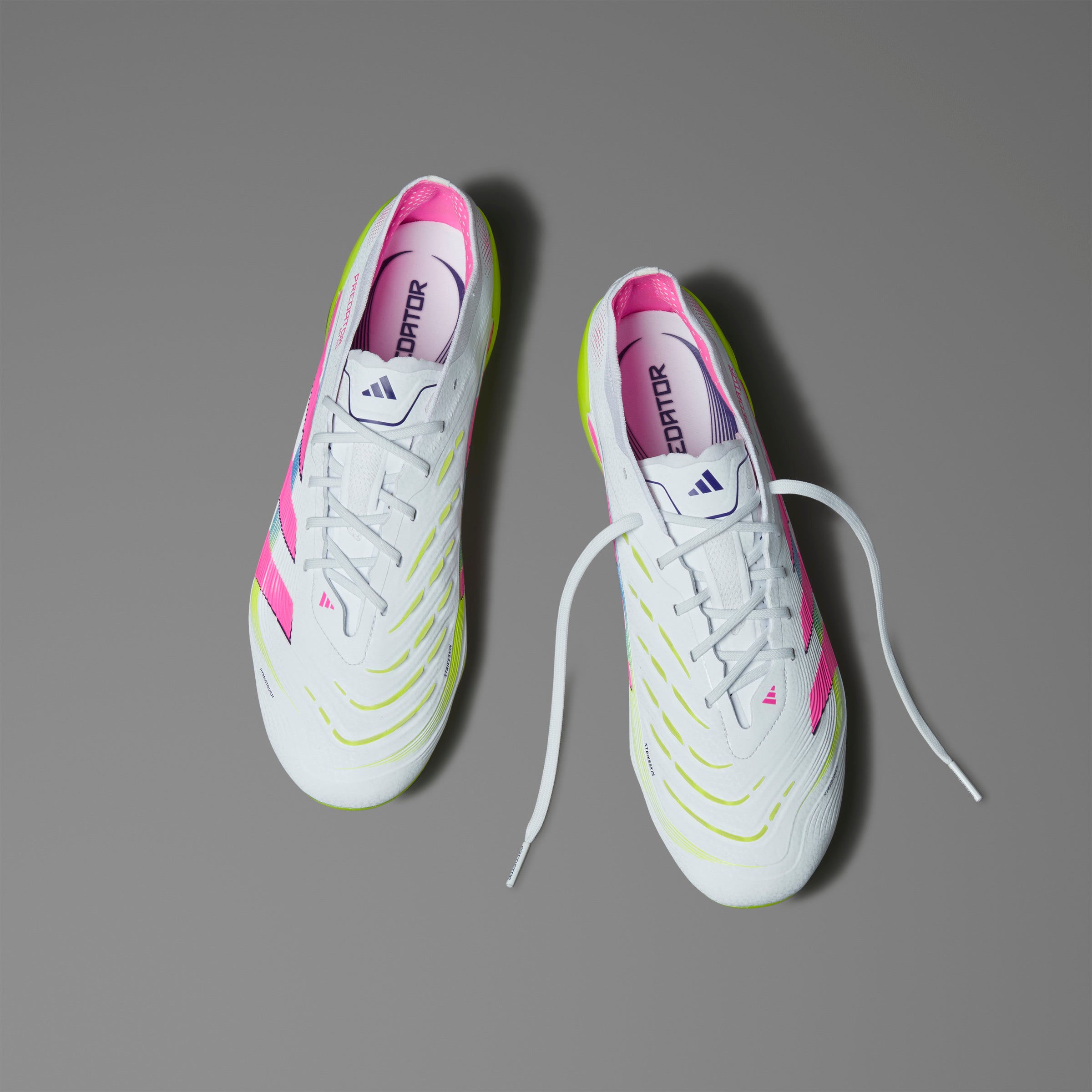 Botas de fútbol para terreno firme adidas Predator Elite FG color blanco