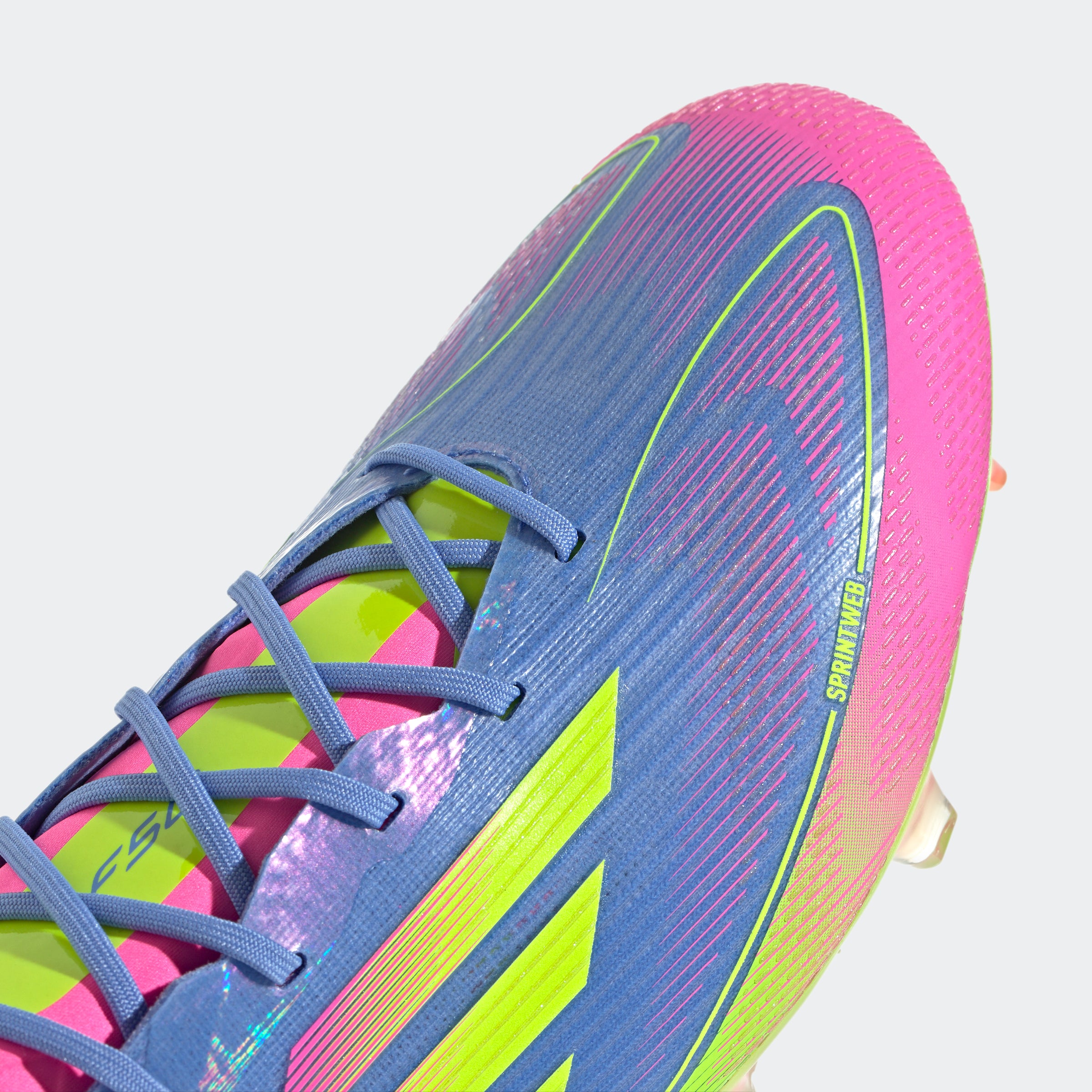 Botas de fútbol para terreno firme adidas F50 Elite en color azul y limón