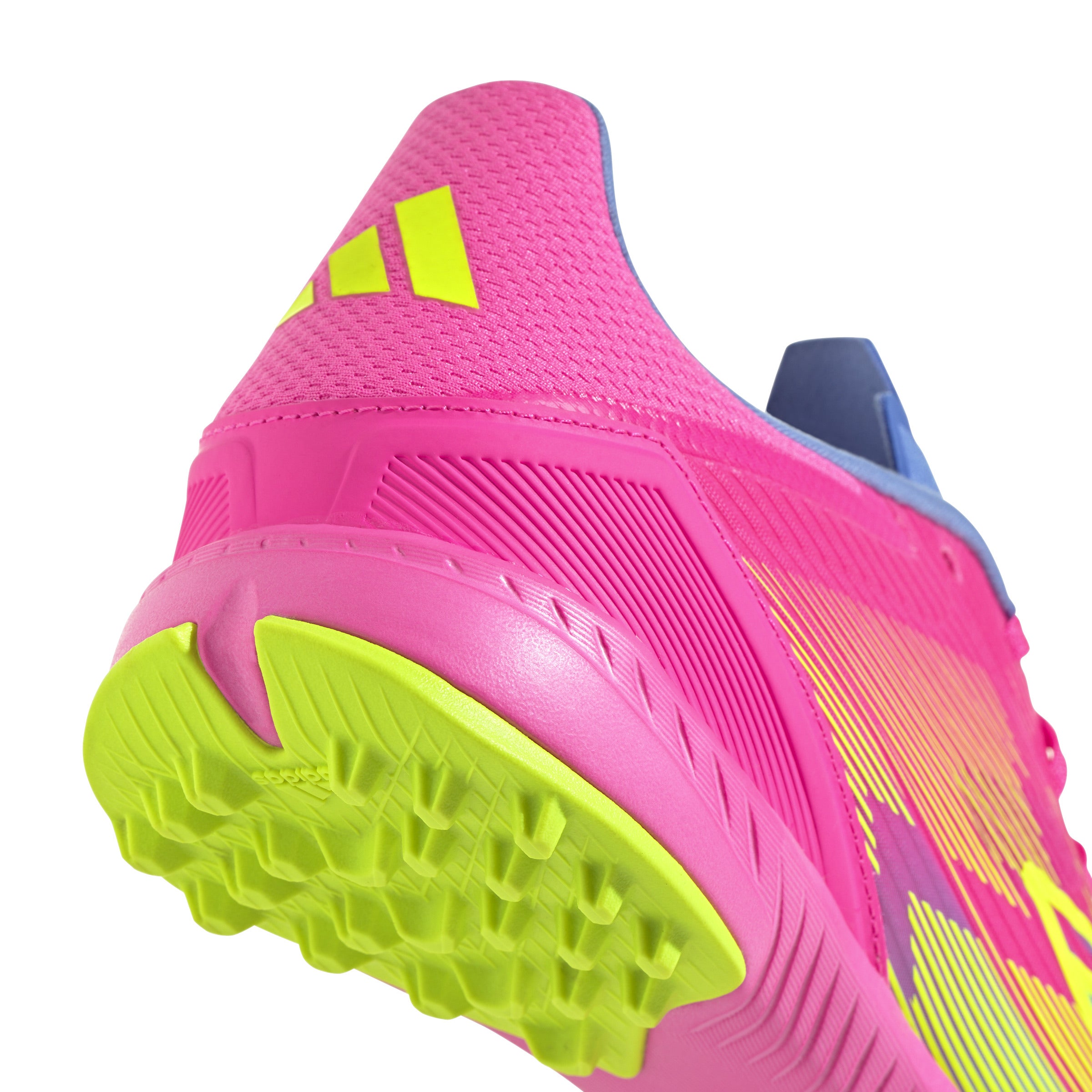 Botas de fútbol adidas F50 League Turf color rosa