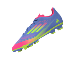 Botas de fútbol para terreno firme y múltiple adidas F50 Club para niños en azul y limón