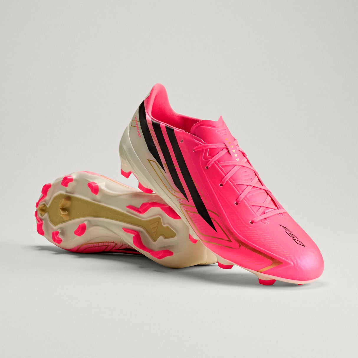 Botines de fútbol para terreno firme adidas F50 Hyperfast League para hombre - Turquesa/Negro/Oro