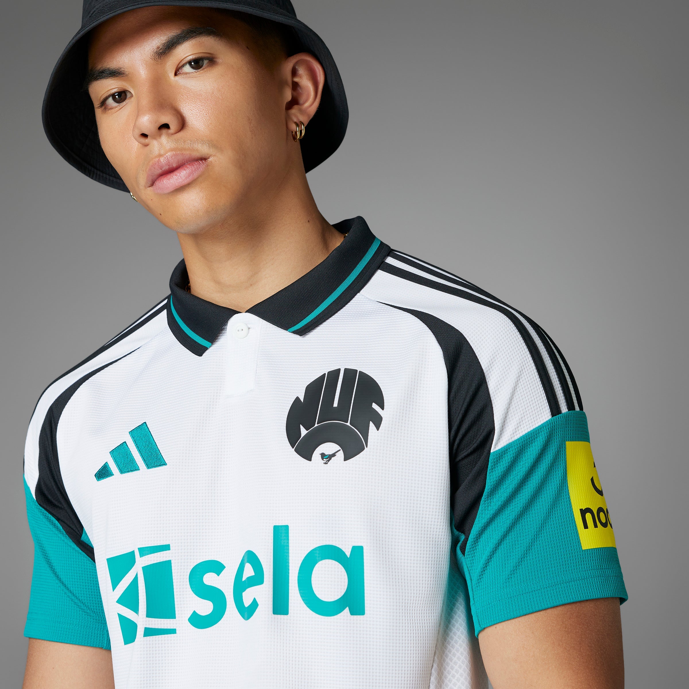 Adidas no cap shirt 2025