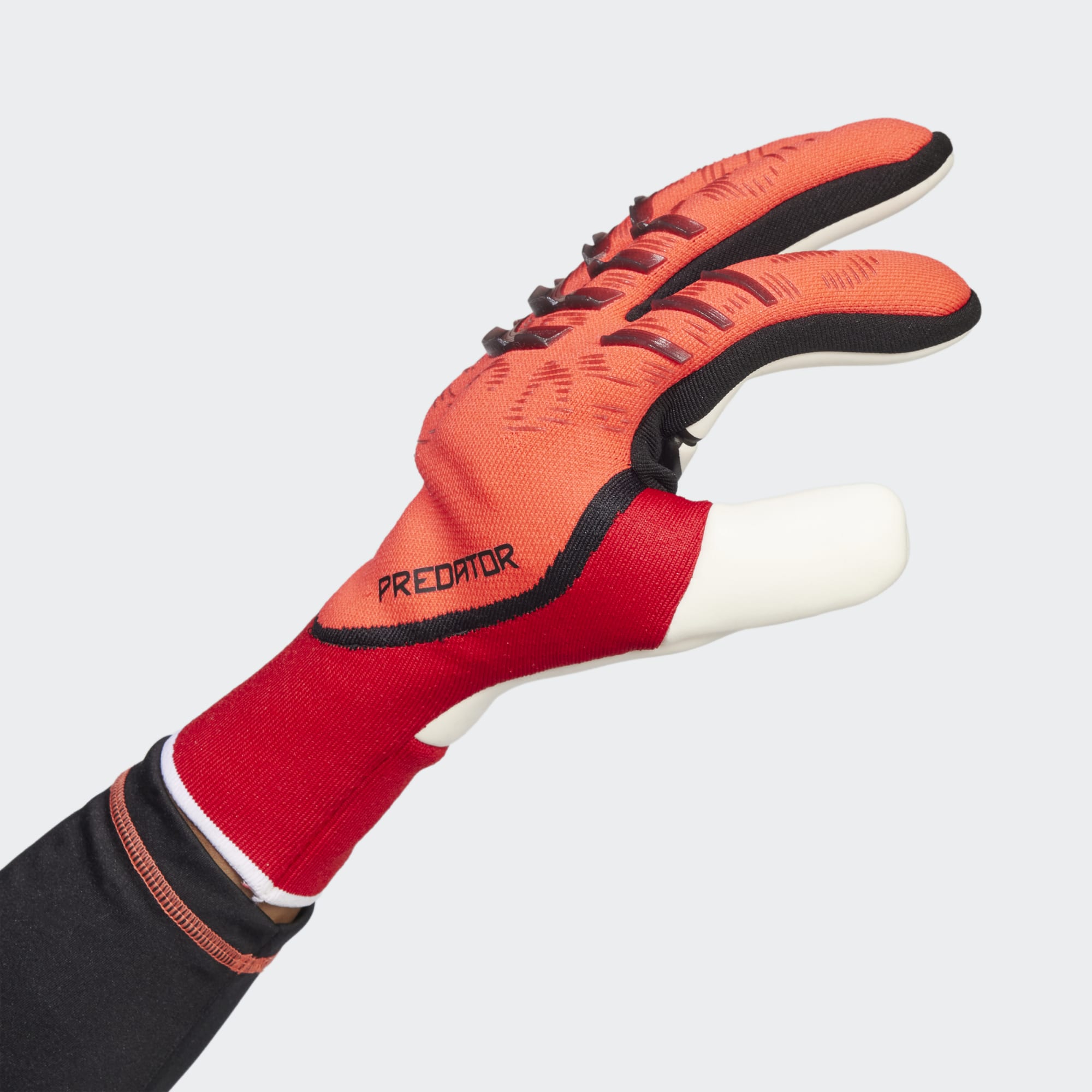 adidas Predator Pro Fingersave Goalkeeper Gloves Luci Red/Black/Pure Ruby