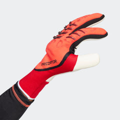 adidas Predator Pro Fingersave Goalkeeper Gloves Luci Red/Black/Pure Ruby