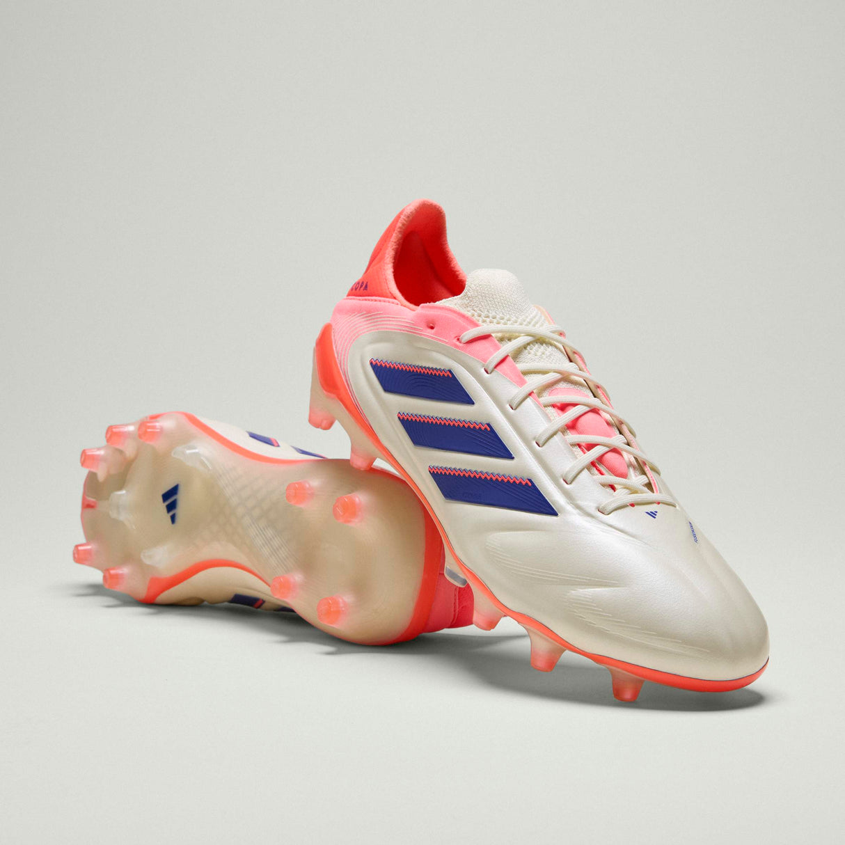 Botines de fútbol para hombre adidas Copa Pure III Elite FG - Blanco/Azul/Naranja