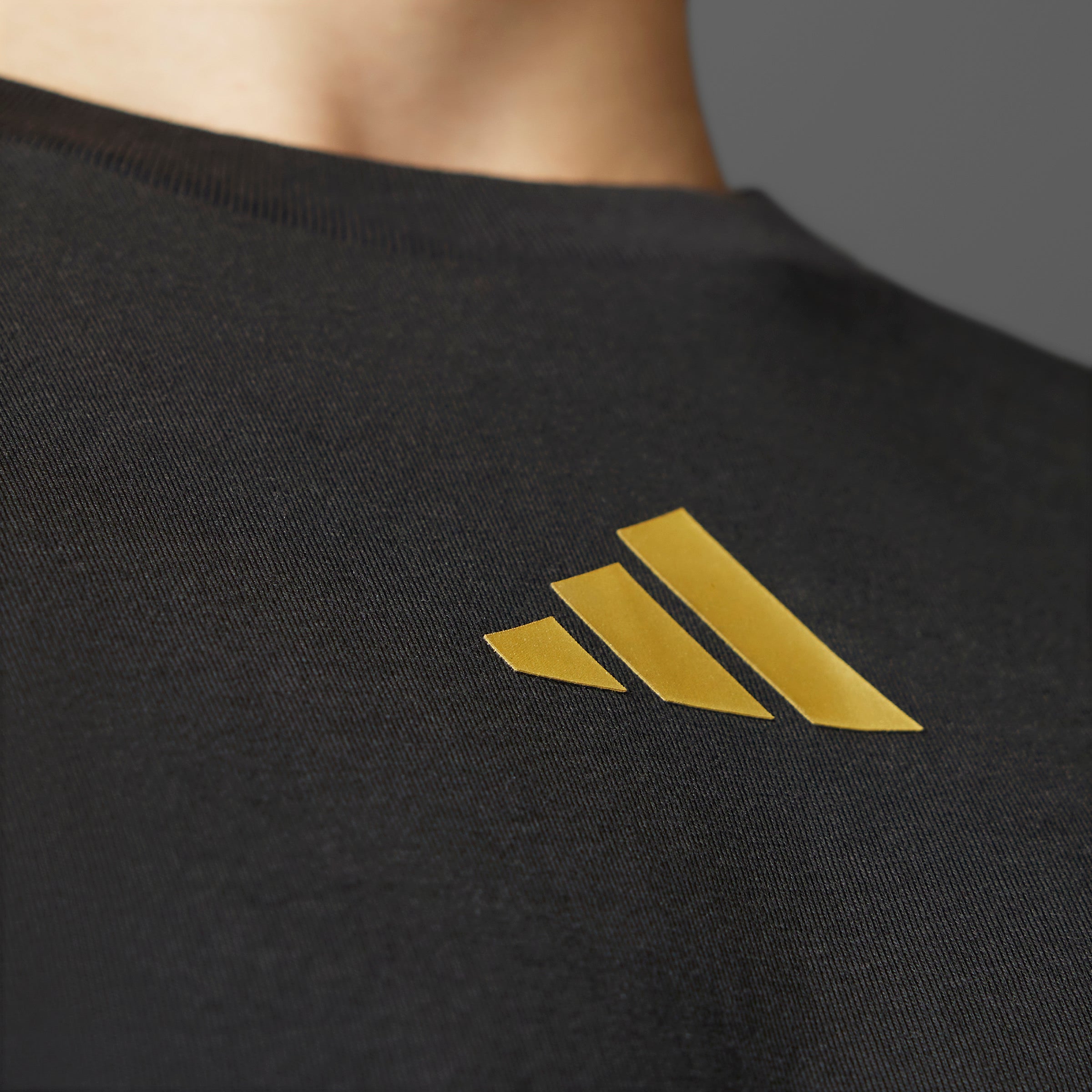 adidas Mexico Gold DNA T-Shirt Black/Gold