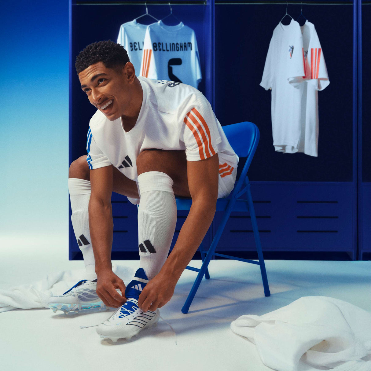 adidas Predator Elite Fold-Over Tongue FG Firm Ground Men's Soccer Cleats - White/Zero Metallic/Blue