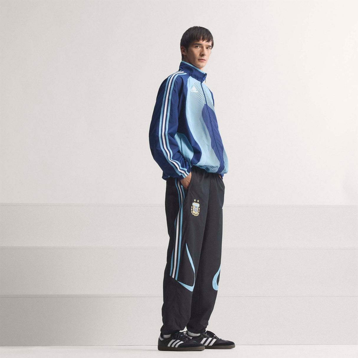 adidas Argentina Men's Soccer Track Pants 2006 - Black/Blue/White