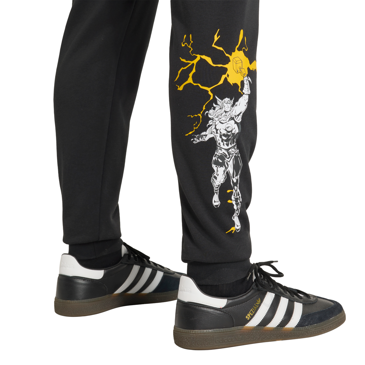 adidas Real Madrid Avengers Men's Soccer Tracksuit Bottoms - Black