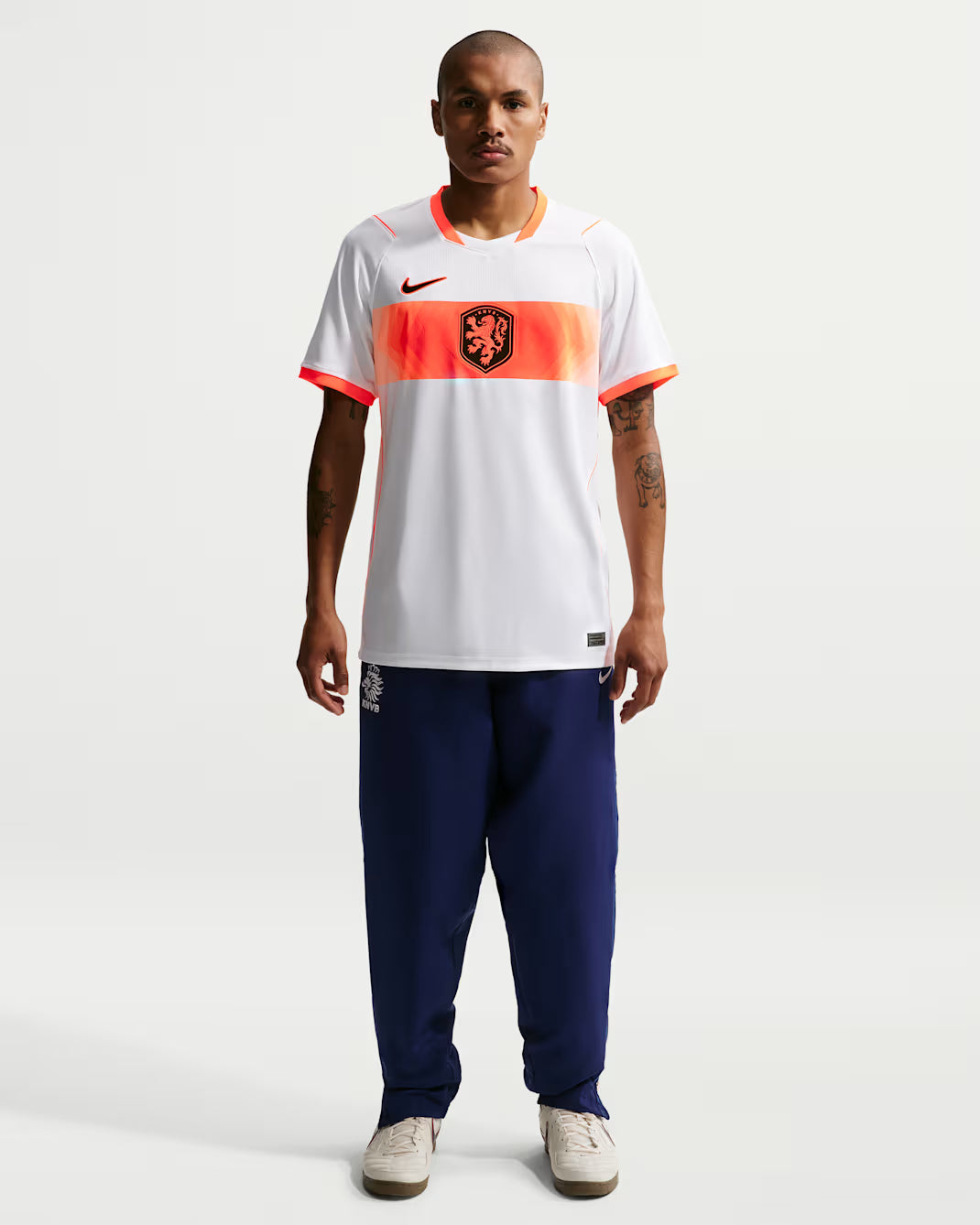Camiseta de fútbol Nike Holanda Visitante Hombre 2026 - Blanco/Rojo Hiper/Negro
