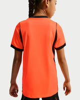 Nike Holanda Camiseta de Fútbol de Local para Jóvenes 2026 - Rojo Hiperactivo/Negro